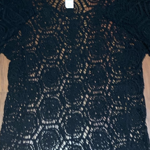 Black Open Knit Crochet Tunic | Delusive - Picture 3 of 3